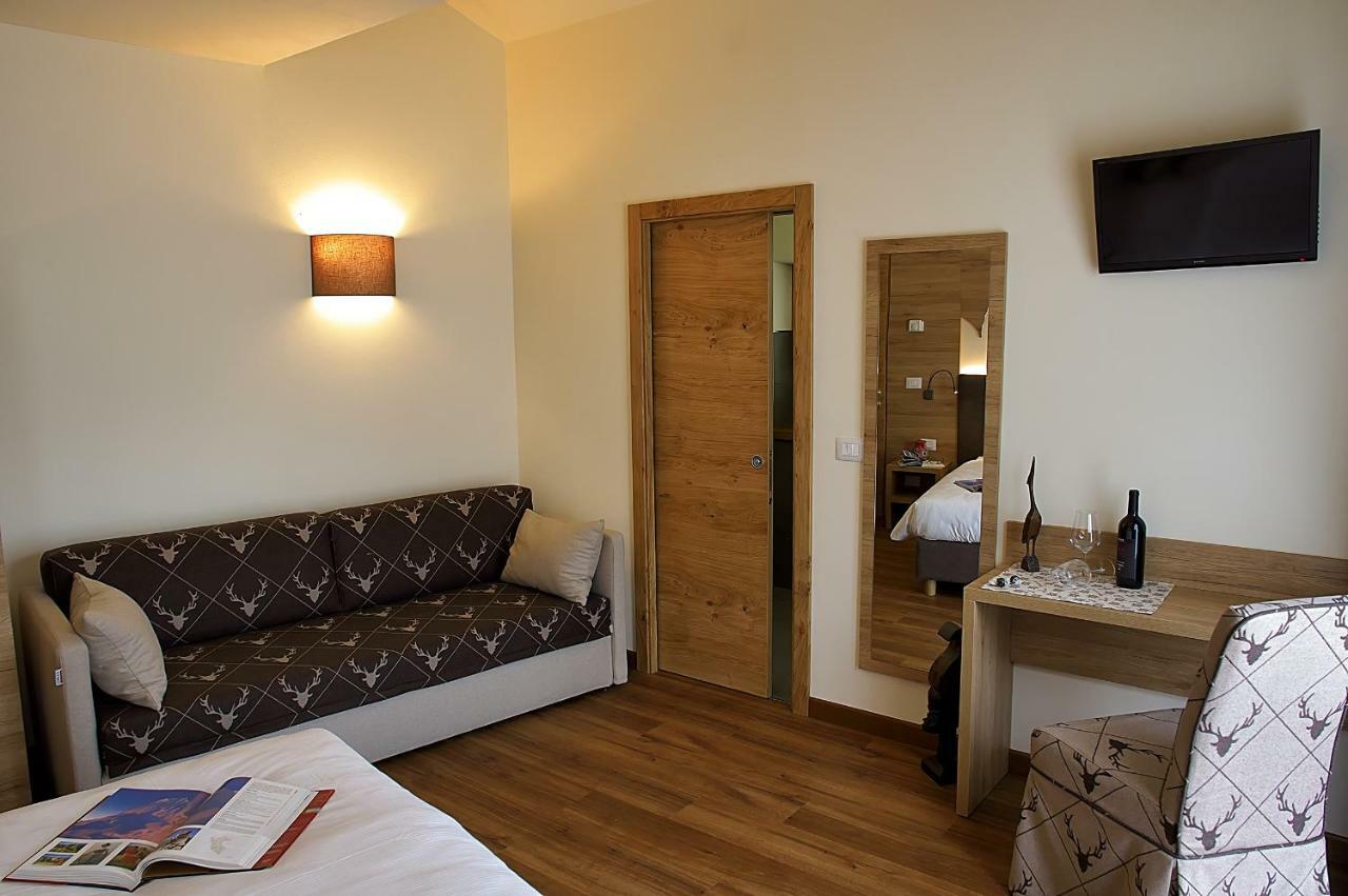 Botton D'Oro Delle Dolomiti Bed & Breakfast Vattaro Exterior photo